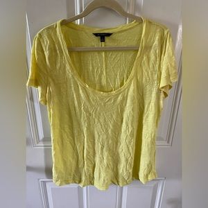 Banana republic tee